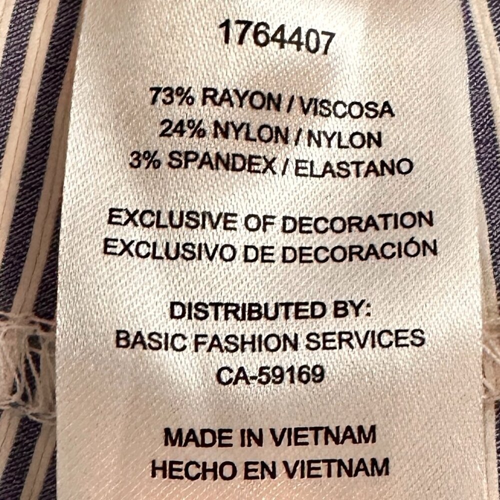 Mario Serrani Women's Comfort Stretch Capri Pants Size M Tummy Control Panel NEW - Picture 8 of 14